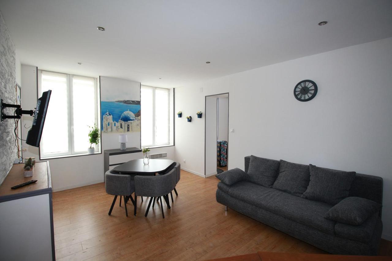 Santorini Apartment La Fere Ngoại thất bức ảnh